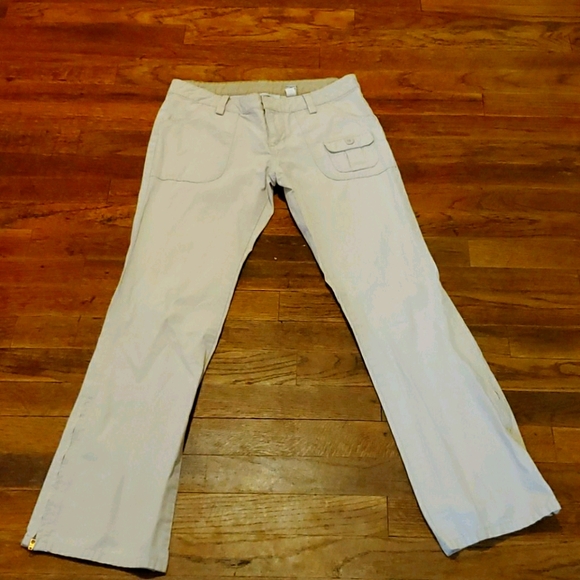 Old Navy Pants - Khakis